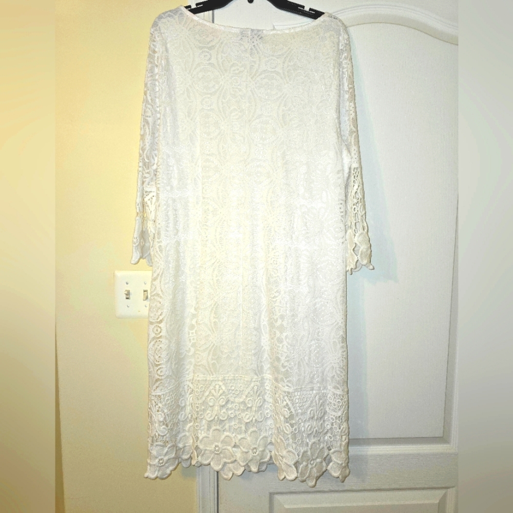 White 3/4 length sleeve,  crochet with white under lining